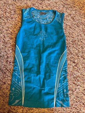 Athlete teal tank top